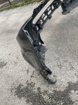 Suzuki Vitara III lift 18- predny naraznik - 7