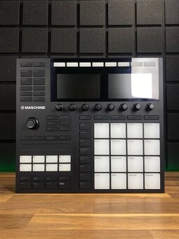 Native Instruments Maschine MK3 - 7