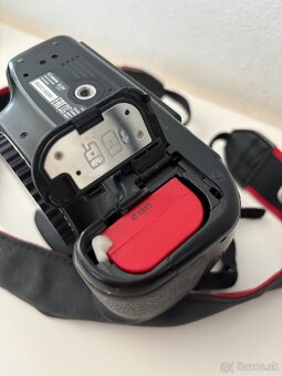 Canon EOS 80D - 7