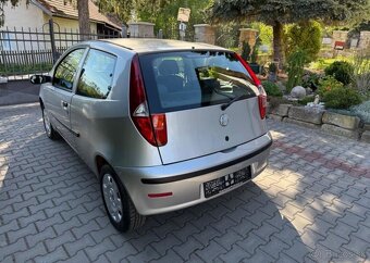 Fiat Punto 1,2i klima Nová STK benzín manuál 44 kw - 7