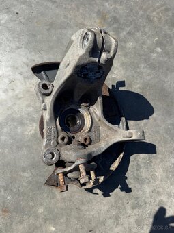 Predné tehlice a poloosi Passat B6 - 7
