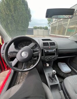 Rozpredám VW polo 1,2 HTP 47kw - 7