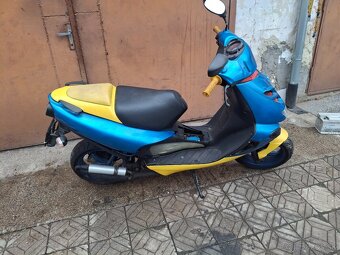 Aprilia SR 50 - 7