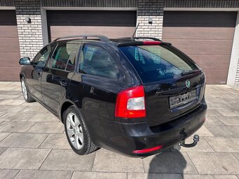 Škoda Octavia 2.0 TDI DSG Elegance - 7