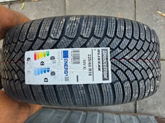 Nove zimne kolesa 5x114,3 r18 Carmani 225/40 r18 dot2024 - 7
