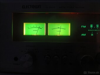 Vintage hi-fi reciever - 7