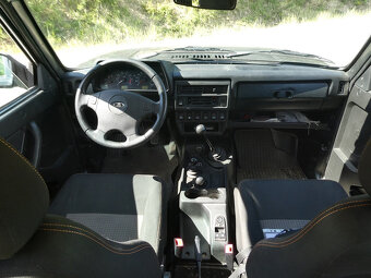 Lada 4x4 Urban - 7