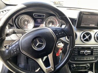 Mercedes-Benz CLA 180 - 7