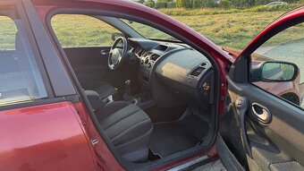 Renault megane grandtour 1,6i 16v - 7