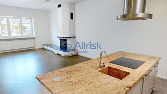 Bývanie na Malackej ceste s parkovacím miestom v cene Bývaj - 7
