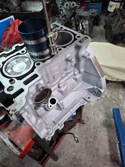 Ford Mondeo,Focus,S.C-Max - Motory Ecoboost :1,0 1,5 1,6 2,0 - 7