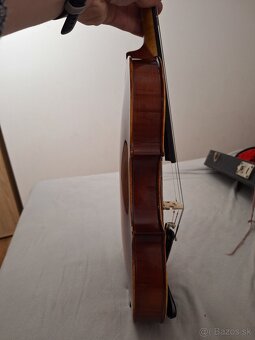 Husle 4/4 - 7