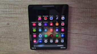 Samsung galaxy z fold4 - 7