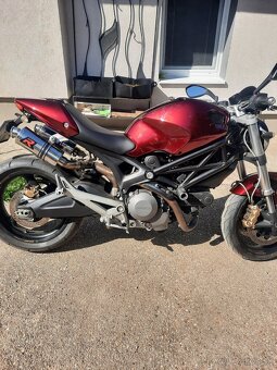 Ducati Monster 696 - 7