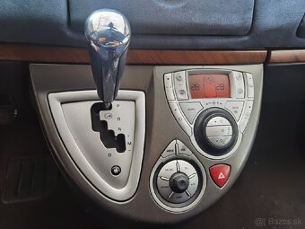 Lancia Phedra 2.2 JTD (125 kW) - 7