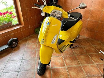 Piaggio Vespa - 7