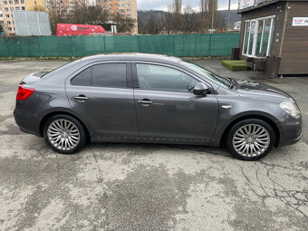 Suzuki Kizashi - 7