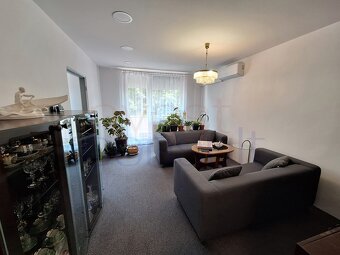 2346 NA PREDAJ ZREKONŠTRUOVANÝ TROJIZBOVÝ BYT V KOMÁRNE - 7