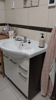 Rodinný dom v Sobranciach - mestská časť Komárovce - 7
