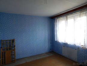 Na predaj dom s rozľahlým pozemkom 11arov - 7