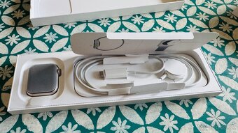 Apple Watch SE GPS+Cellular (2.gen) 40mm hviezdna biela - 7