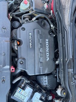 Honda CR-V   2,2 i-CTDi  ,,manuál,, - 7