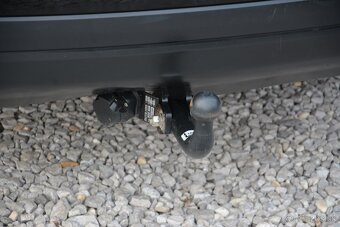 Mitsubishi Outlander 2.20 4×4 SR. voz, 7miestne - 7