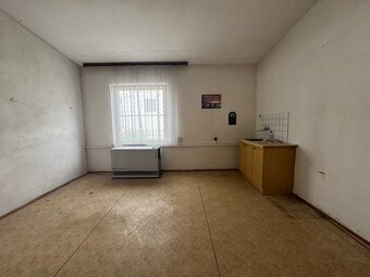 NA PREDAJ polyfunkčný objekt, centrum Lipany - 7