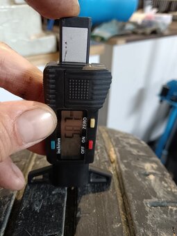 Predam letne Pneu Continental a Pirelli 215/70 R15C - 7