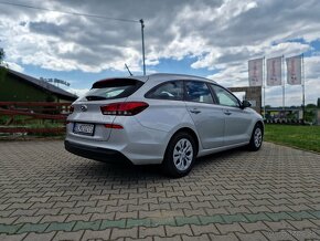 Hyundai i30 cw 1.6crdi 85kw - 7