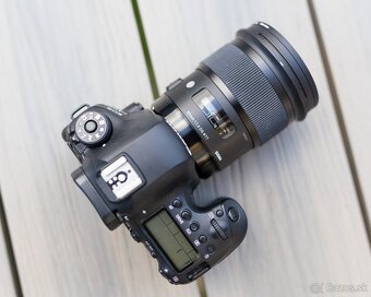 Canon 6D Mark II + Sigma Art 50mm f/1.4 - 7