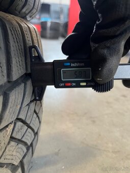 215/55 R17 Pneumatiky - 7