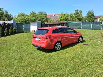 Predam Kia Ceed AC Kombi R.V.2015. CRDI 100KW. - 7