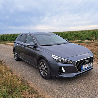 Hyundai i30. 1.6crdi 100kw - 7