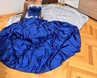 Svadobné modrobiele princeznovské šaty - 7