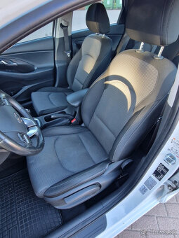 Vymením za moto Hyundai i30 11/2018 - 7