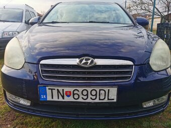 Hyundai Accent - 7