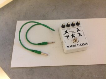 ELEKTRONKOVA  HLAVA  - S A T A N - - 7