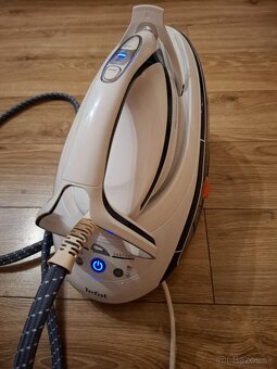 Žehlička Tefal GV 9570 / Vysokotlakový parný generátor Tefal - 7
