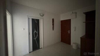 Útulný 2 izbový byt s lódžiou a parkovaním priamo pred domom - 7