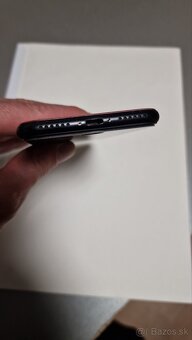 Predám iPhone SE 2022 64GB + nové ochranné sklo a puzdro - 7
