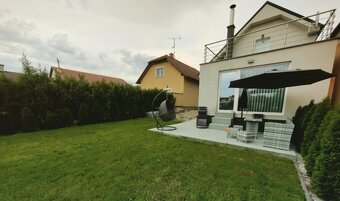 Prenájom štýlového 5-izbového RD so záhradou a terasami - 7