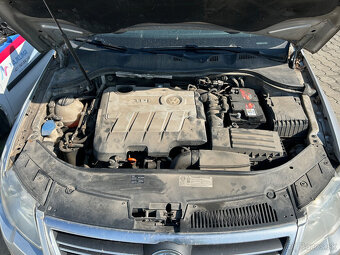 Lacno rozpredám VW Passat B6 + B6 R line na náhradné diely - 7