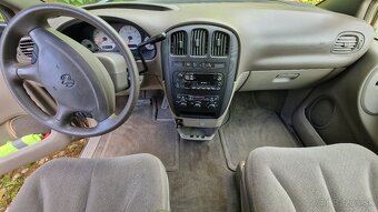 Dodge Grand Caravan 3.3 V6, benzin 7 miestne - 7