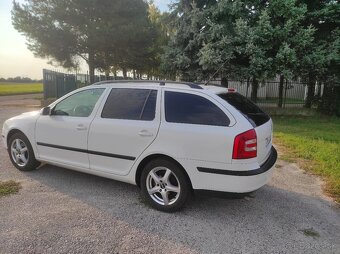 Škoda Octávia II - 7