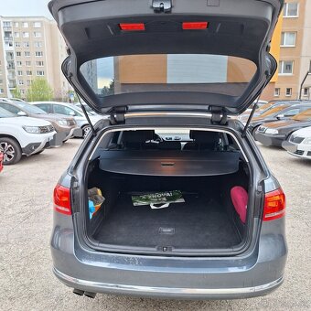 Volkswagen Passat - 7