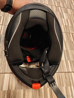 Predám helmu NOX ECER22 06 - 7