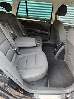 Superb Combi 2.0 TDI 103KW DSG - 7