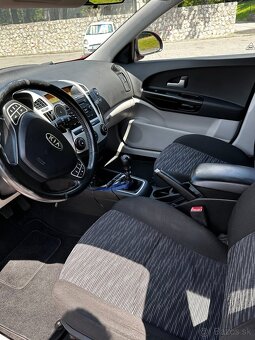 Kia ceed 1.4 77kW benzín 2008 - 7