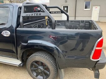 Toyota Hilux 2,5D - 7